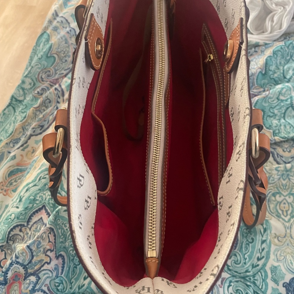 Dooney And Bourke - image 6